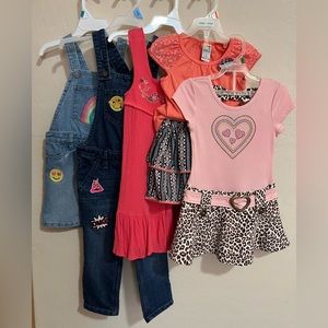 Girls bundle clothes